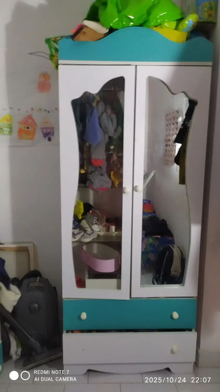 لوازم خانه|مبلمان خانگی و میز عسلی|رشت, پیرکلاچای|دیوار