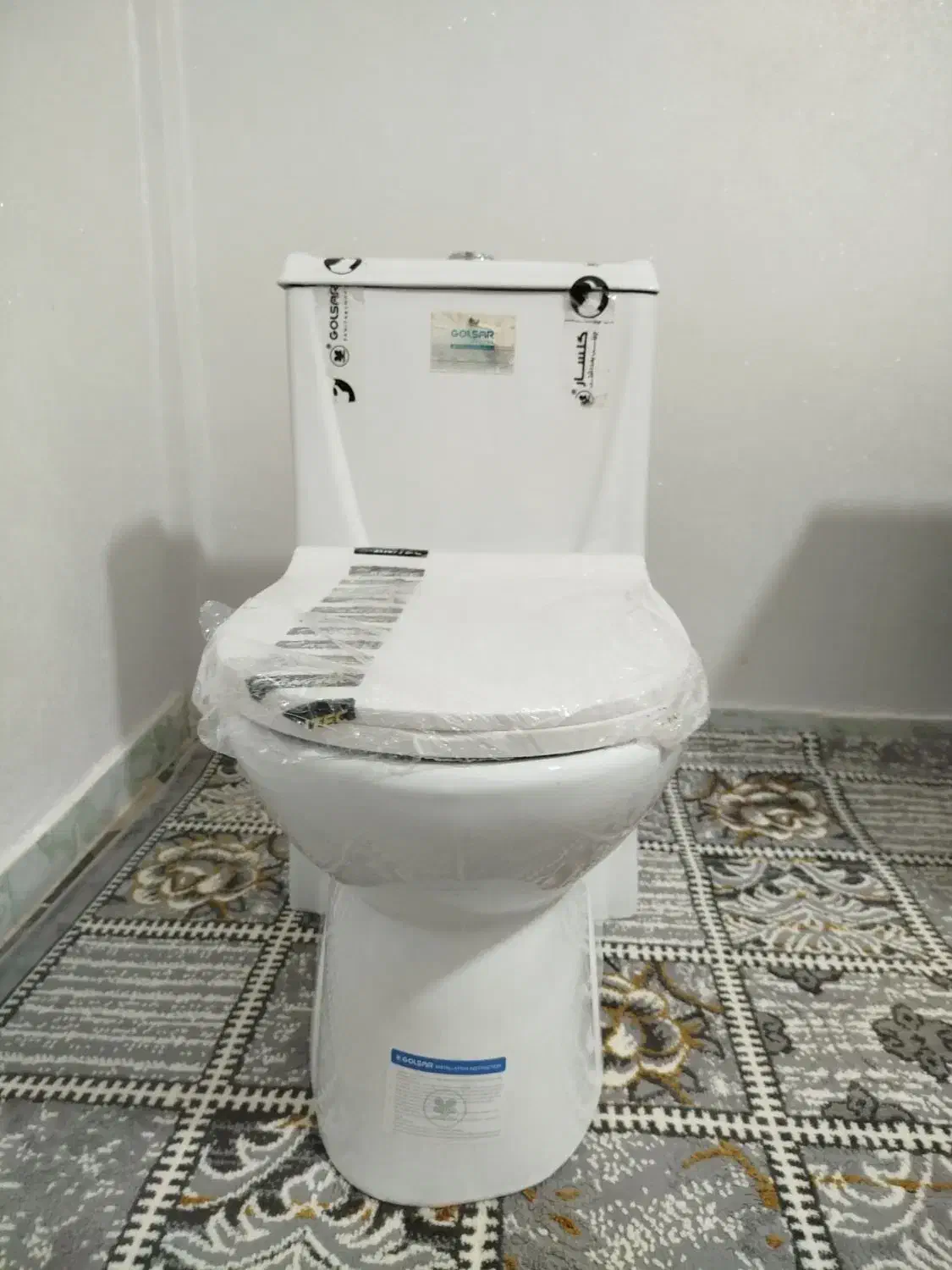 توالت فرنگی نونو|لوازم سرویس بهداشتی|الیگودرز, |دیوار