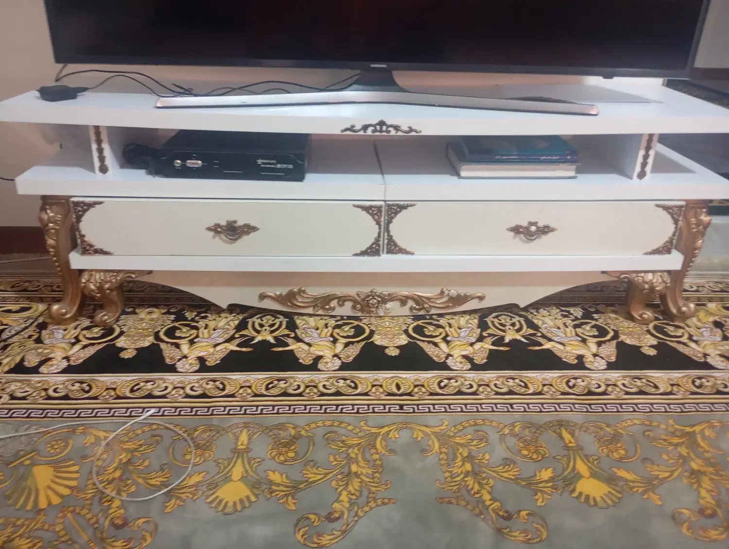 میز تلویزیون|میز تلویزیون|بومهن, |دیوار