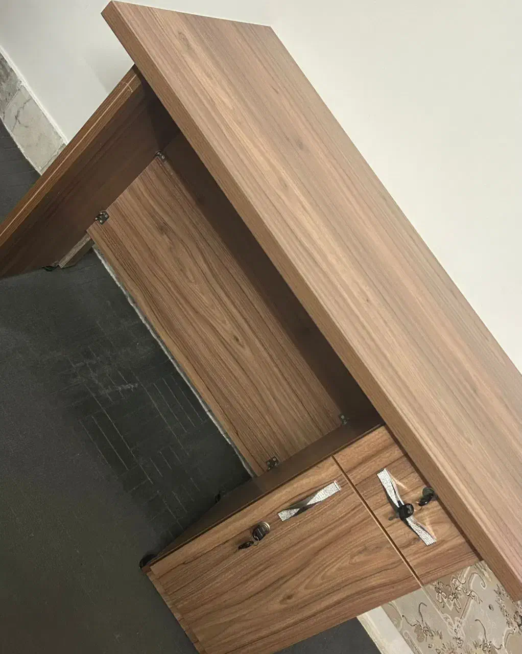 میز تحریر|میز تحریر و کامپیوتر|قم, پردیسان|دیوار