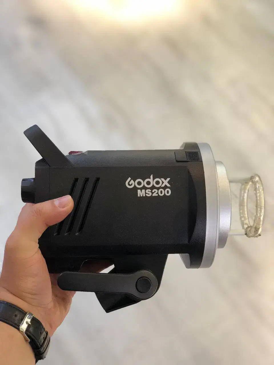 فلش GODOX|دوربین عکاسی و فیلم‌برداری|اصفهان, نقش جهان|دیوار