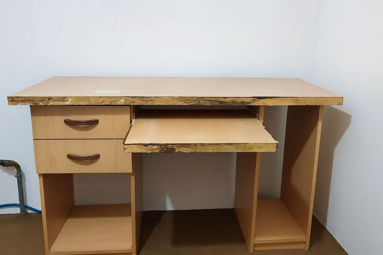 میز کامپیوتر و کار|میز تحریر و کامپیوتر|لاهیجان, خالو باغ|دیوار