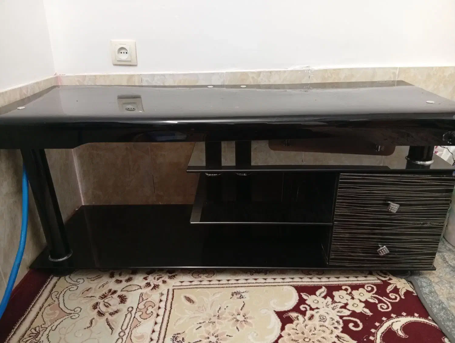 میز تلوزیون|میز تلویزیون|جهرم, |دیوار