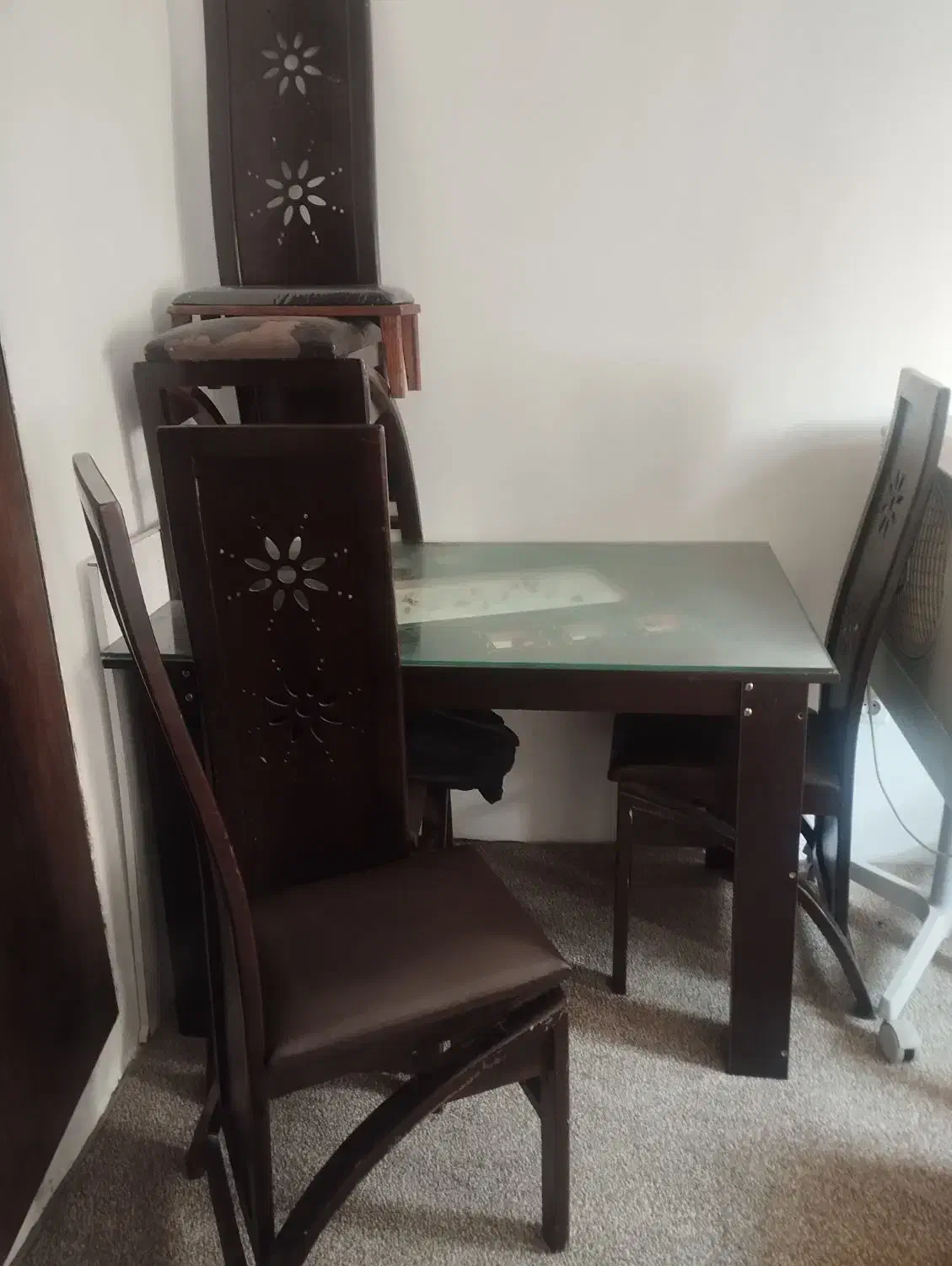 میزنهارخوری 4نفره تمام چوب|میز و صندلی غذاخوری|بجنورد, |دیوار