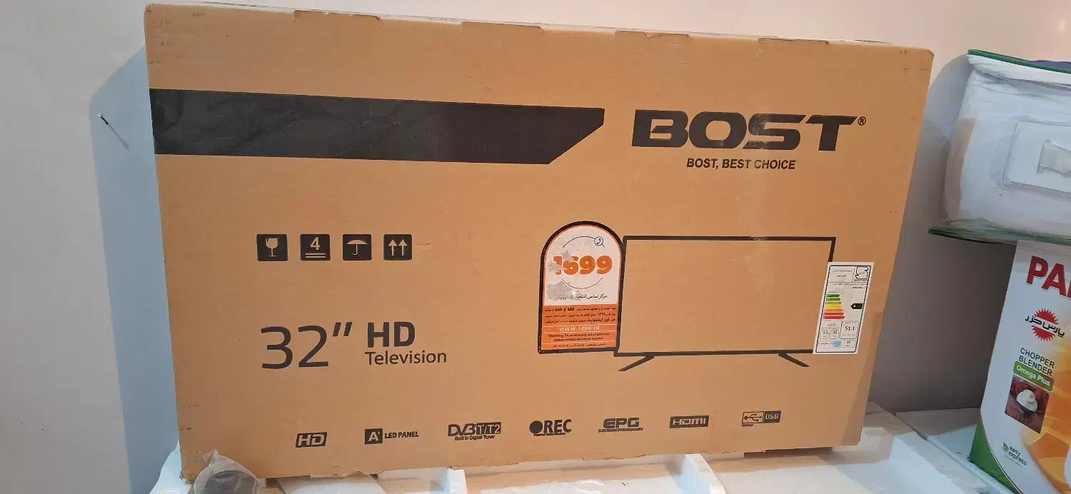 تلویزیون مارک BOST کاملا نو|تلویزیون و پروژکتور|شیراز, وصال|دیوار