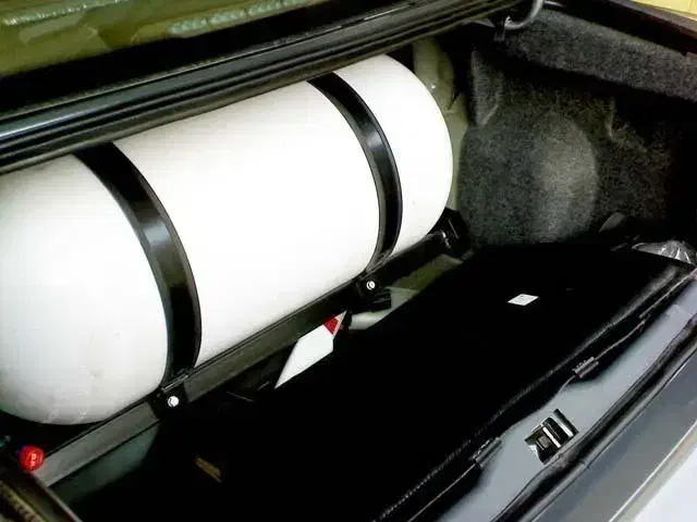 کپسول بزرگ lpg پراید خودرو|قطعات یدکی و لوازم جانبی|مشهد, امامیه (شهرک غرب)|دیوار