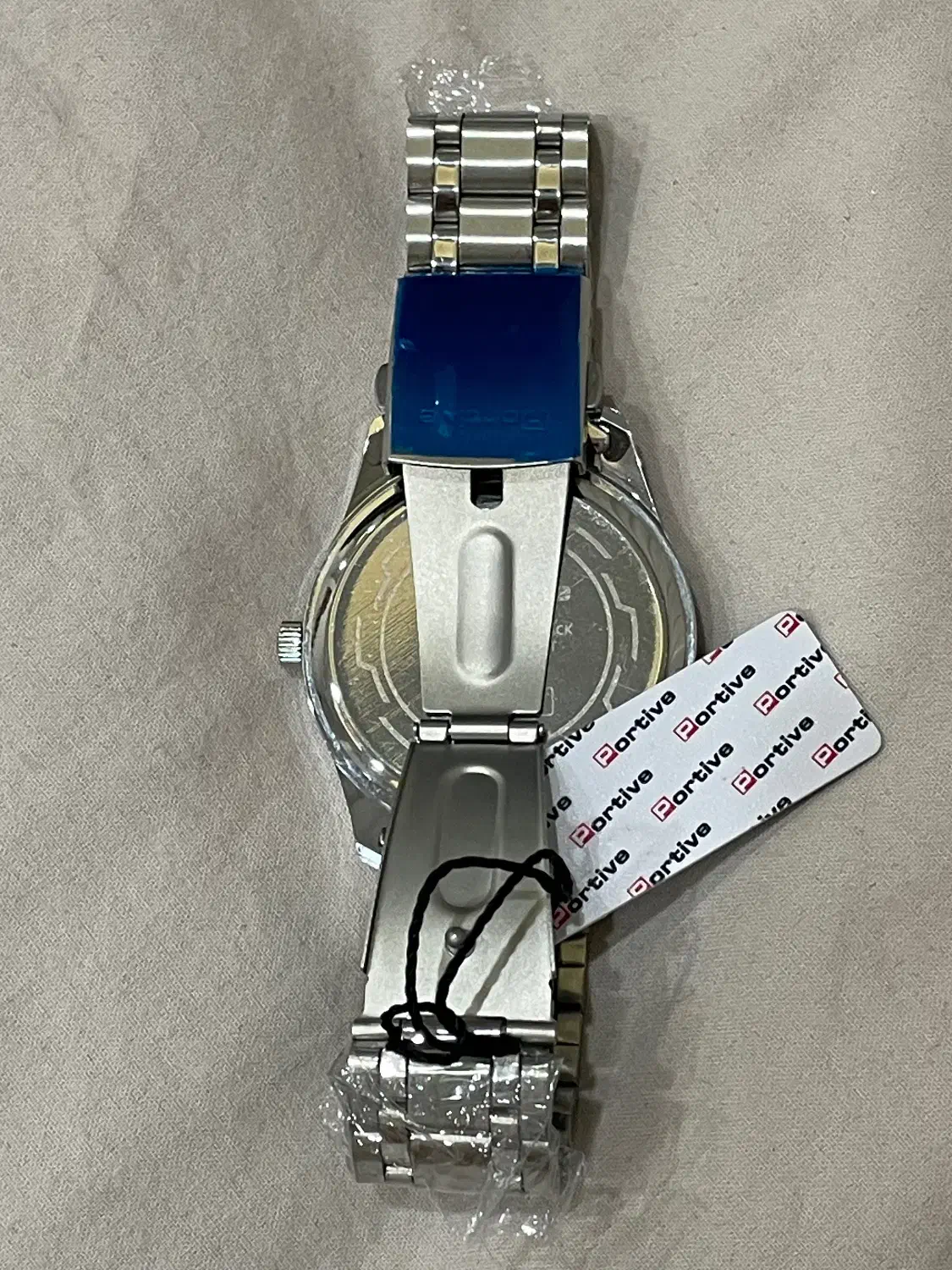 ساعت زنانه و مردانه قیمت مناسب فوری|ساعت|بندرعباس, |دیوار