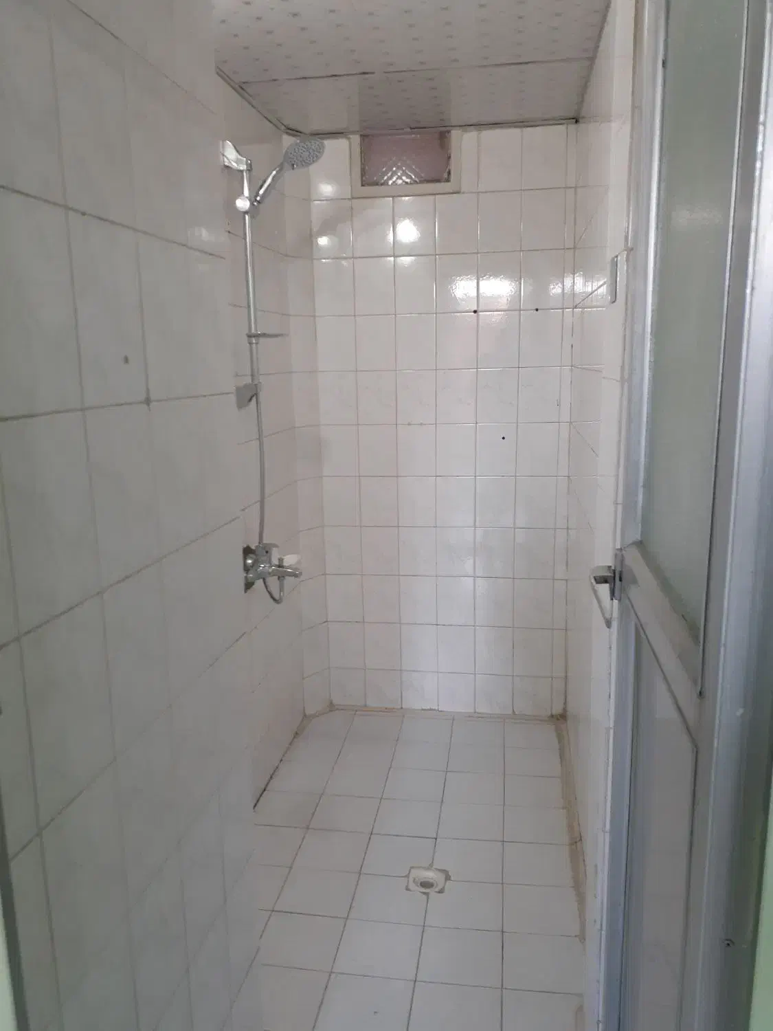 ۶۰متر یکخوابه واقع در والائیان