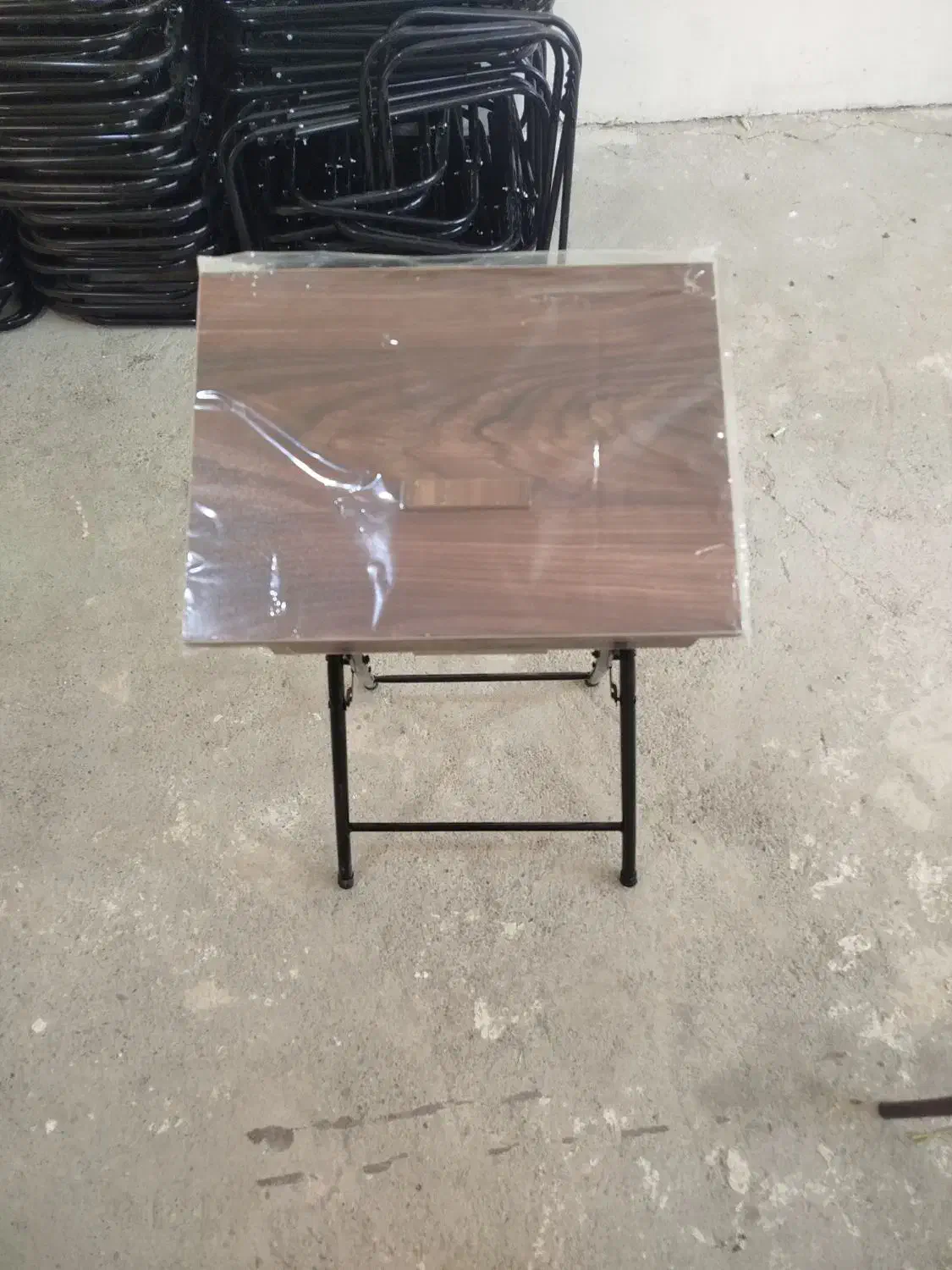 میز نماز تاشو   میز تاشو|صندلی و نیمکت|اصفهان, ارغوانیه|دیوار