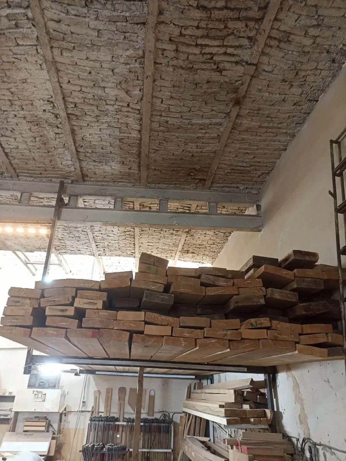 چوب روسی خشک|عمده‌فروشی|بومهن, |دیوار