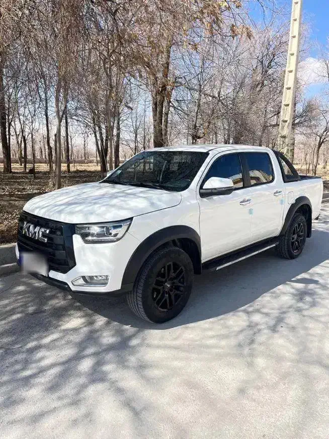 کی ام سی t8|خودرو سواری و وانت|اصفهان, نقش جهان|دیوار