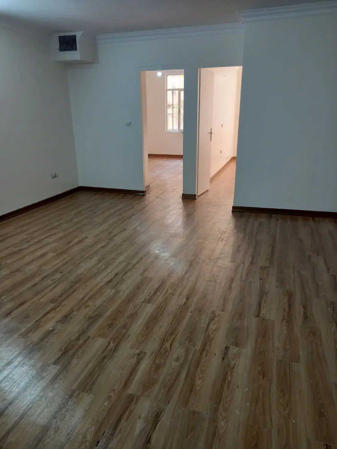 آپارتمان ۹۰ متری