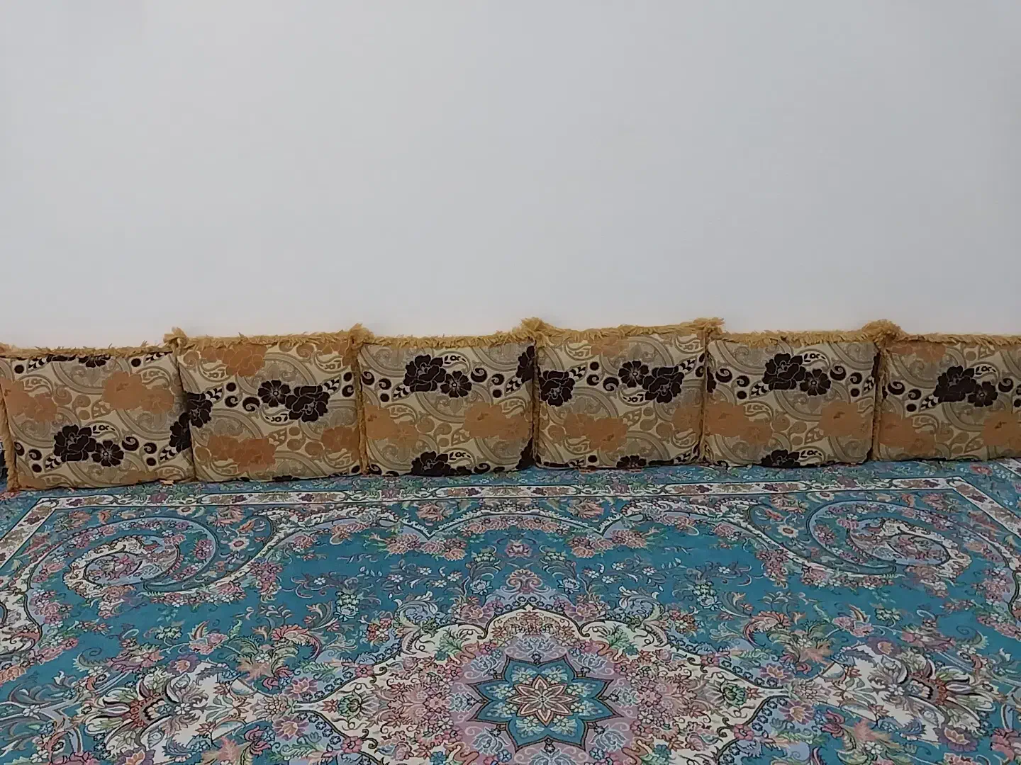 پشتی|پشتی|بوشهر, |دیوار