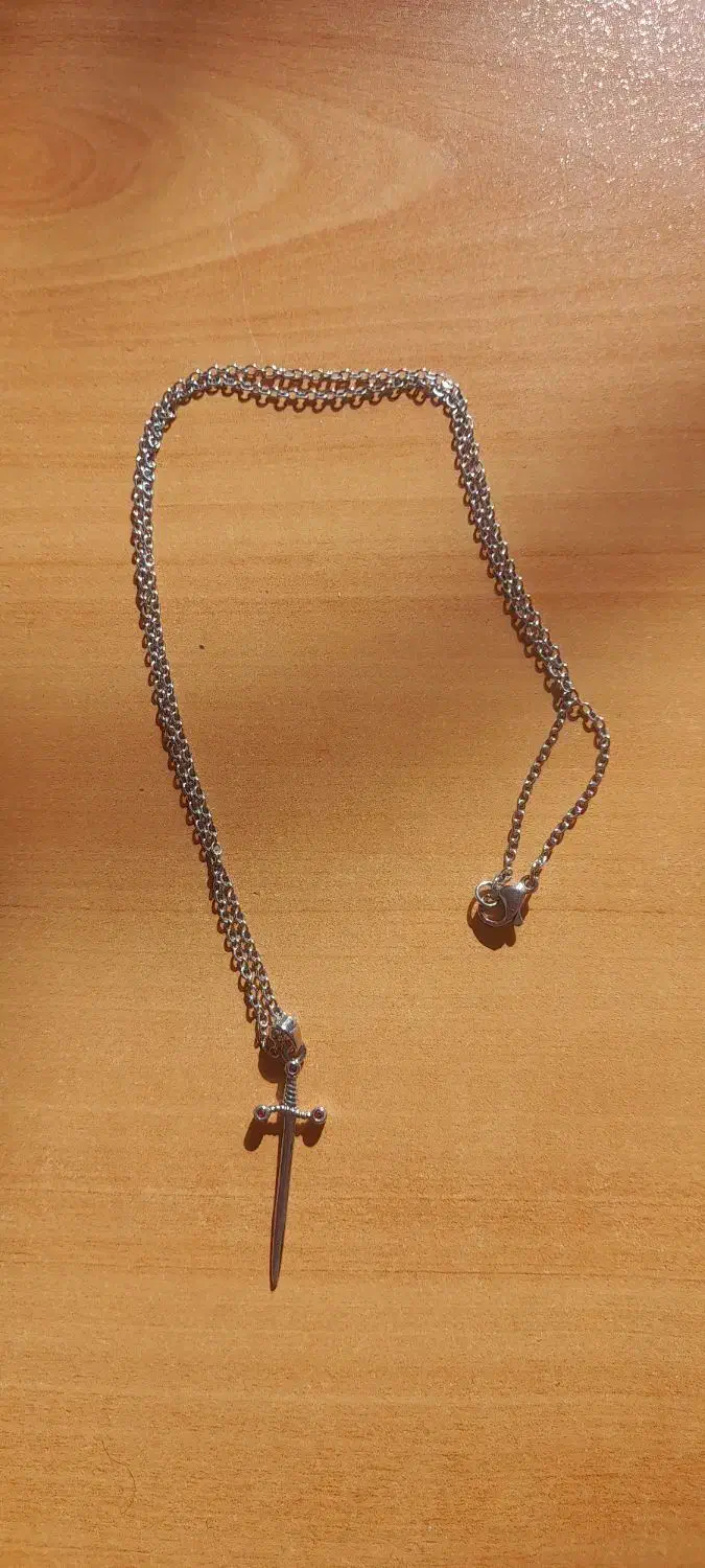 زنجیر و مدال|بدلیجات|میاندوآب, |دیوار