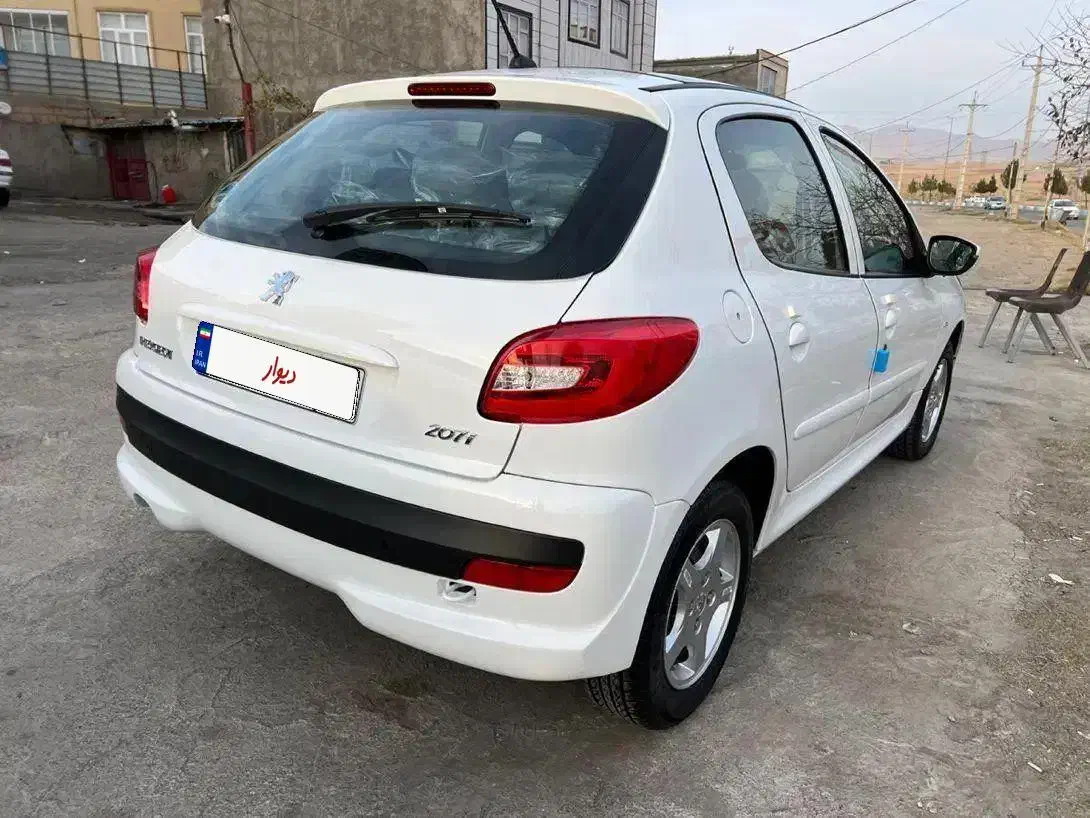 207 1404 خشک(پانا)|خودرو سواری و وانت|تبریز, |دیوار