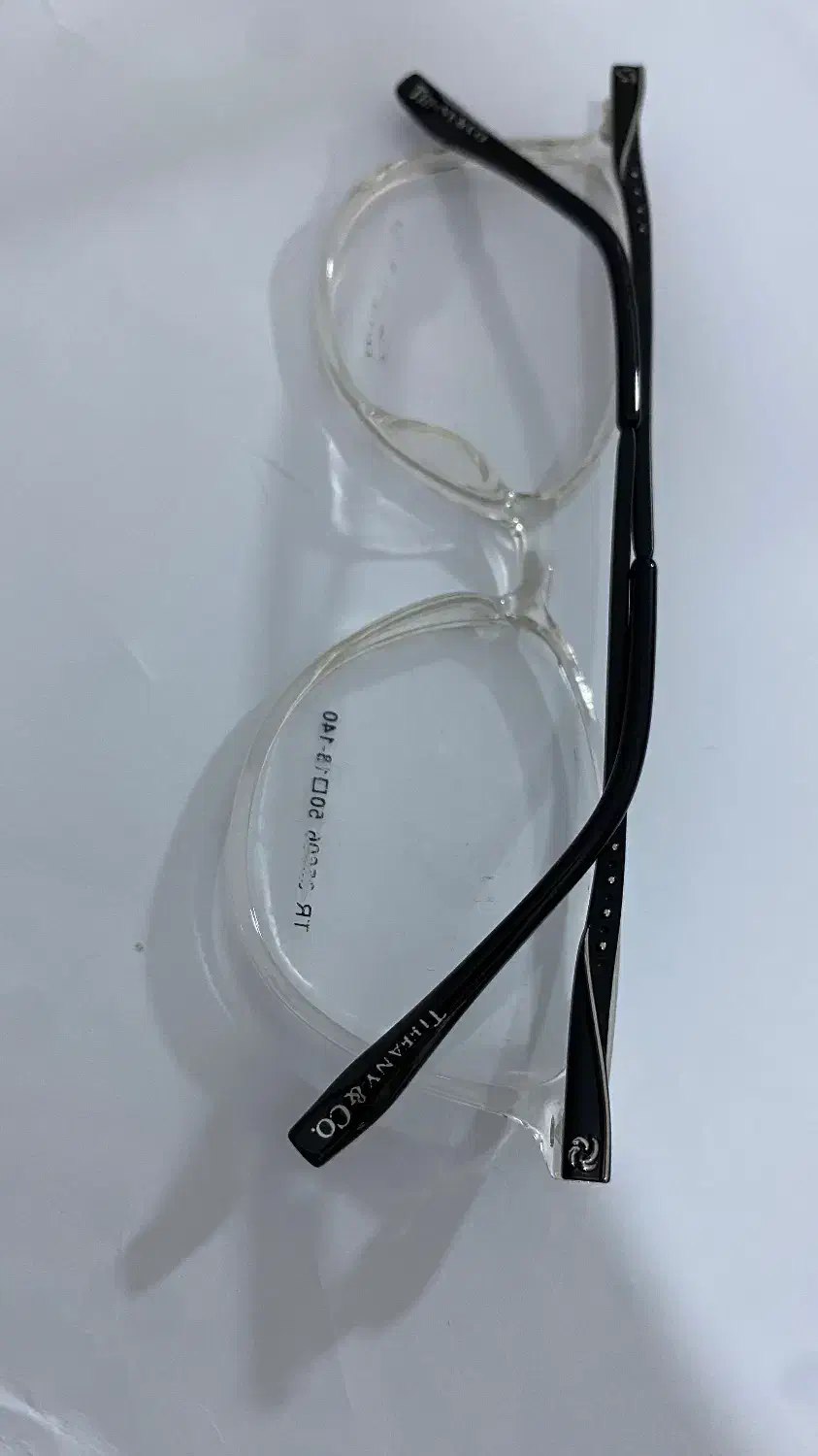 عینک طبی نو|زیورآلات و اکسسوری|دهدشت, |دیوار