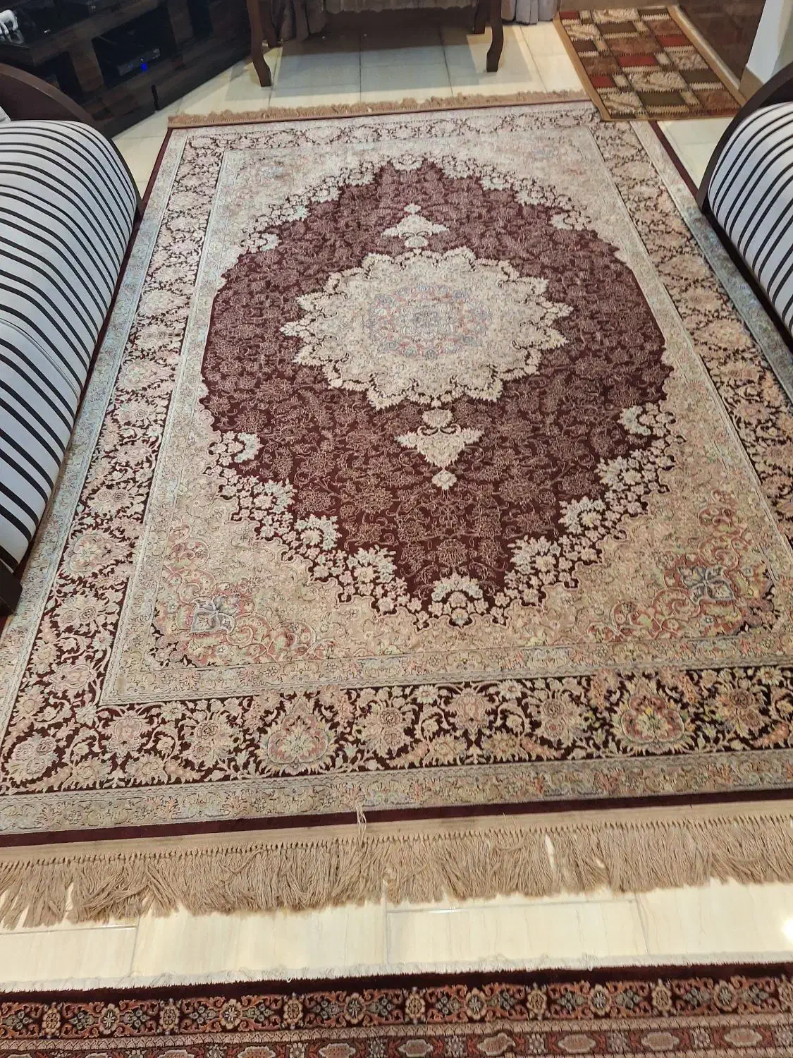 فرش ۶ متری فرهی|فرش|رشت, رشتیان|دیوار