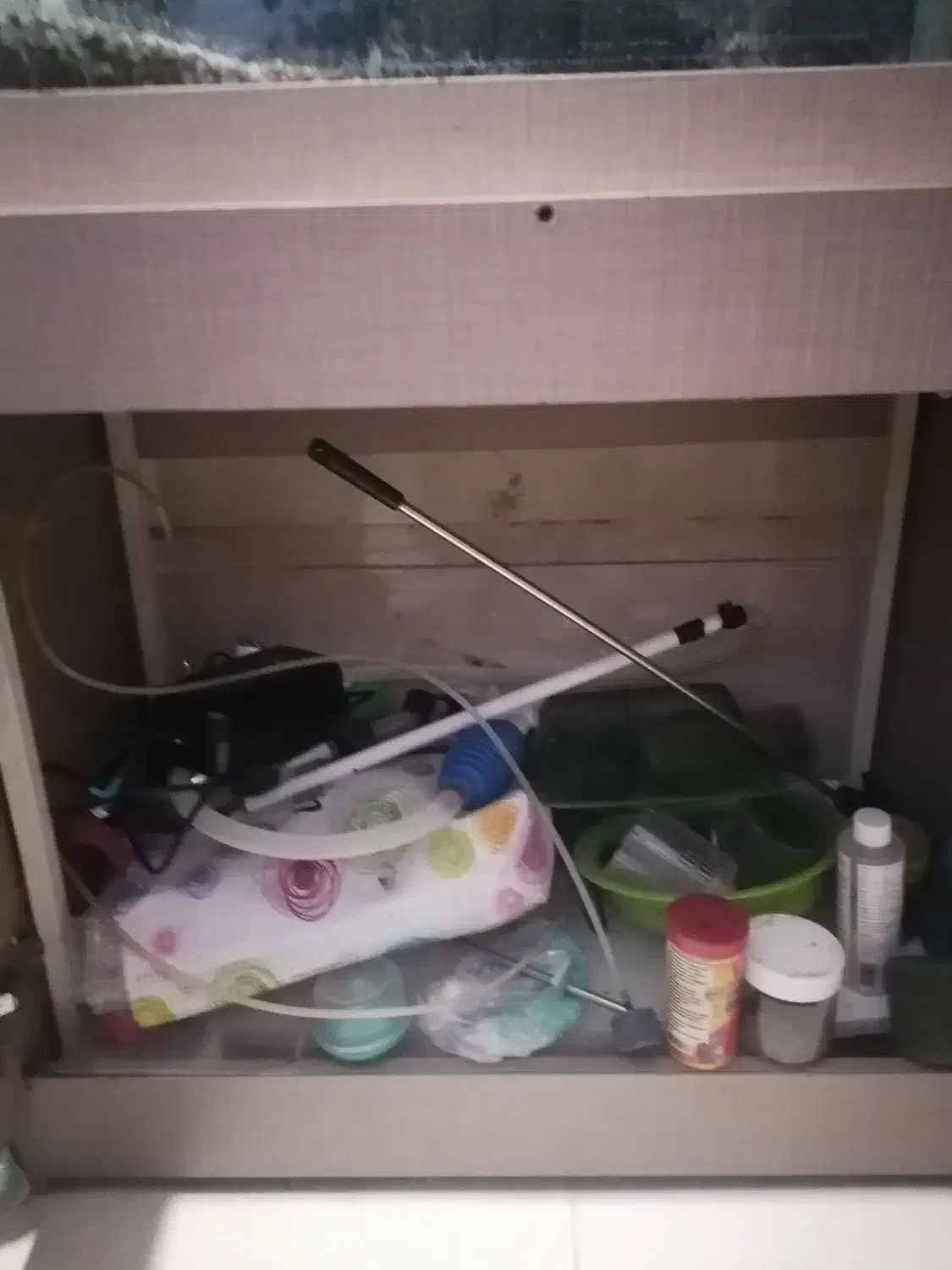 آکواریوم سه تیکه اسکلتدار با وسایل|ماهی|تالش, تالش|دیوار