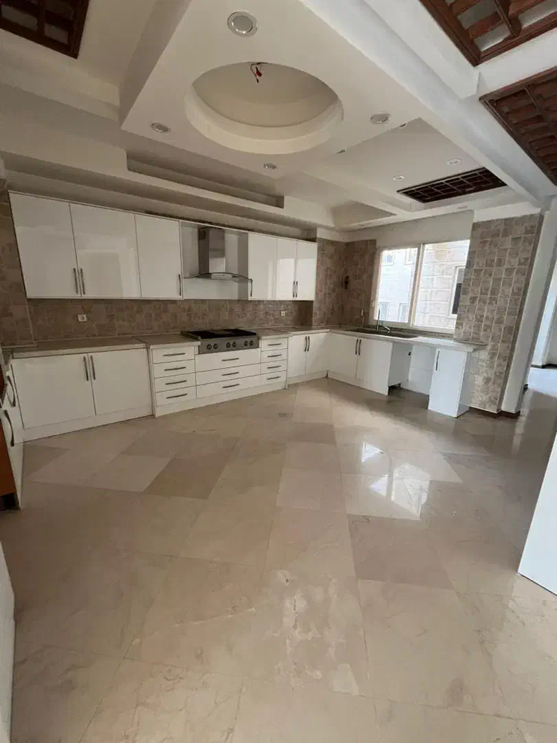 زعفرانیه ۲۸۰متر ۴خواب