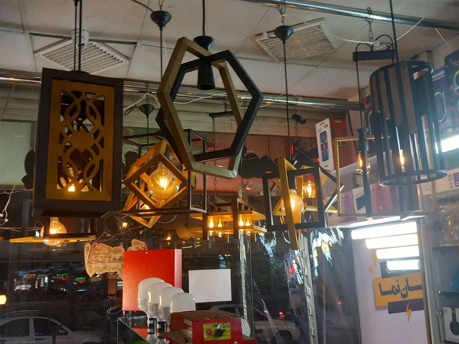 لوستر|لوستر و چراغ آویز|مشهد, طلاب|دیوار