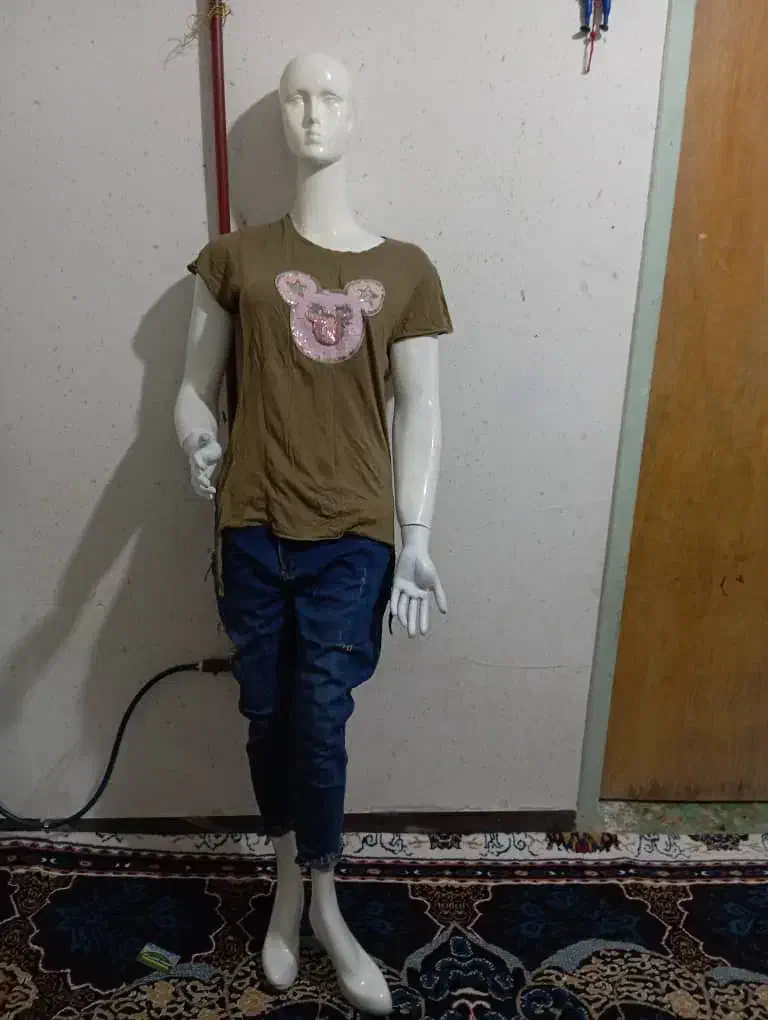 مانکن|فروشگاه و مغازه|مرودشت, استادیوم‎|دیوار