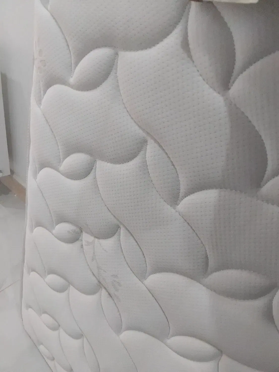 تشک دونفره|تشک تختخواب|مرزنآباد, |دیوار