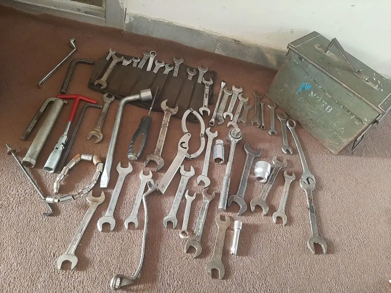 آچار پرچ و...|ابزارآلات|ملارد, |دیوار