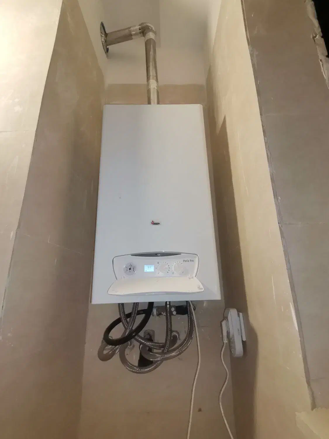 تعمیرات و نصب پکیج پمپ آبگرمکن|خدمات پیشه و مهارت|قم, بنیاد|دیوار