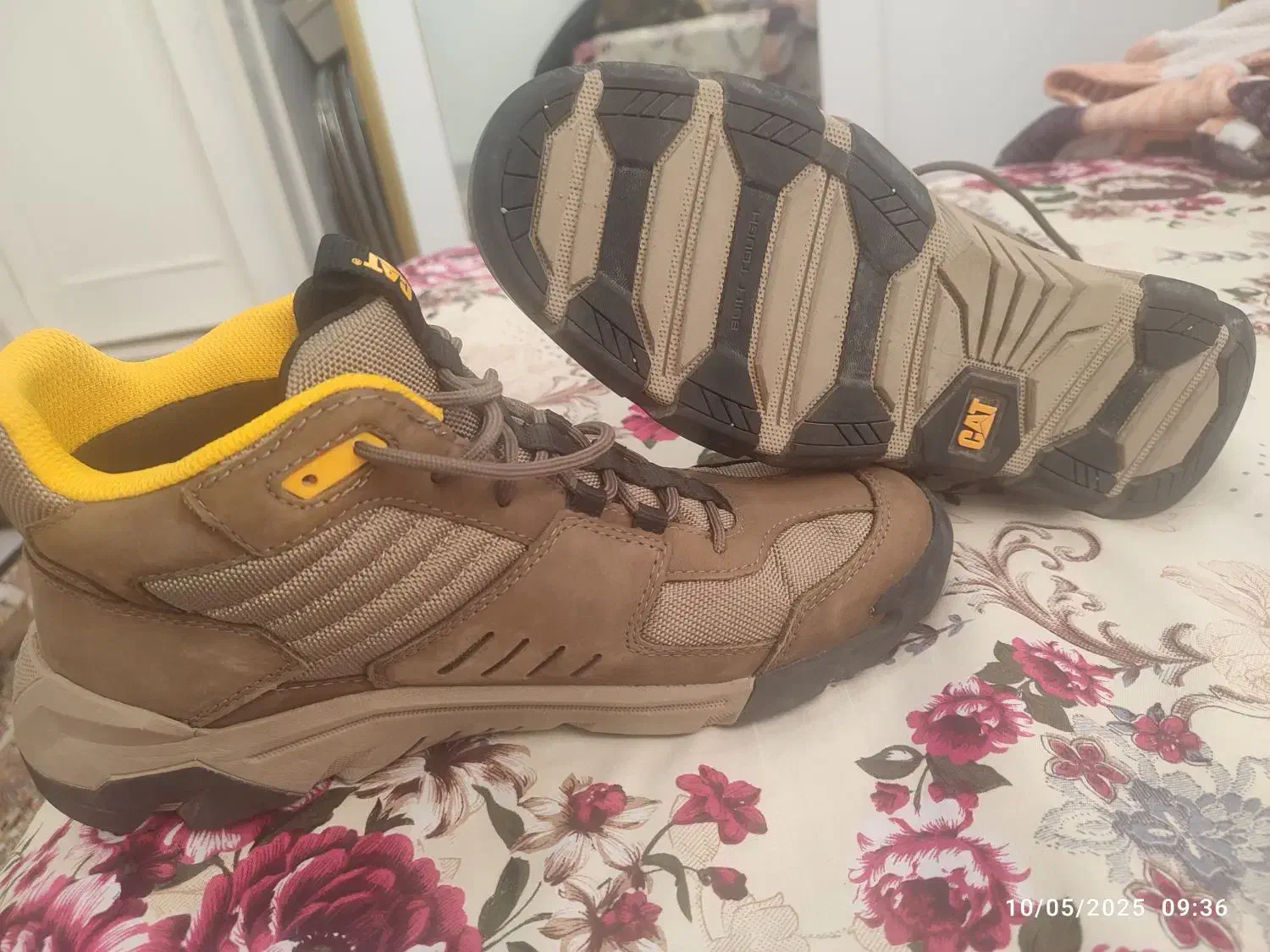 کفش کوهنوردی کاترپیلار اورجینال|کیف، کفش، کمربند|سنندج, |دیوار