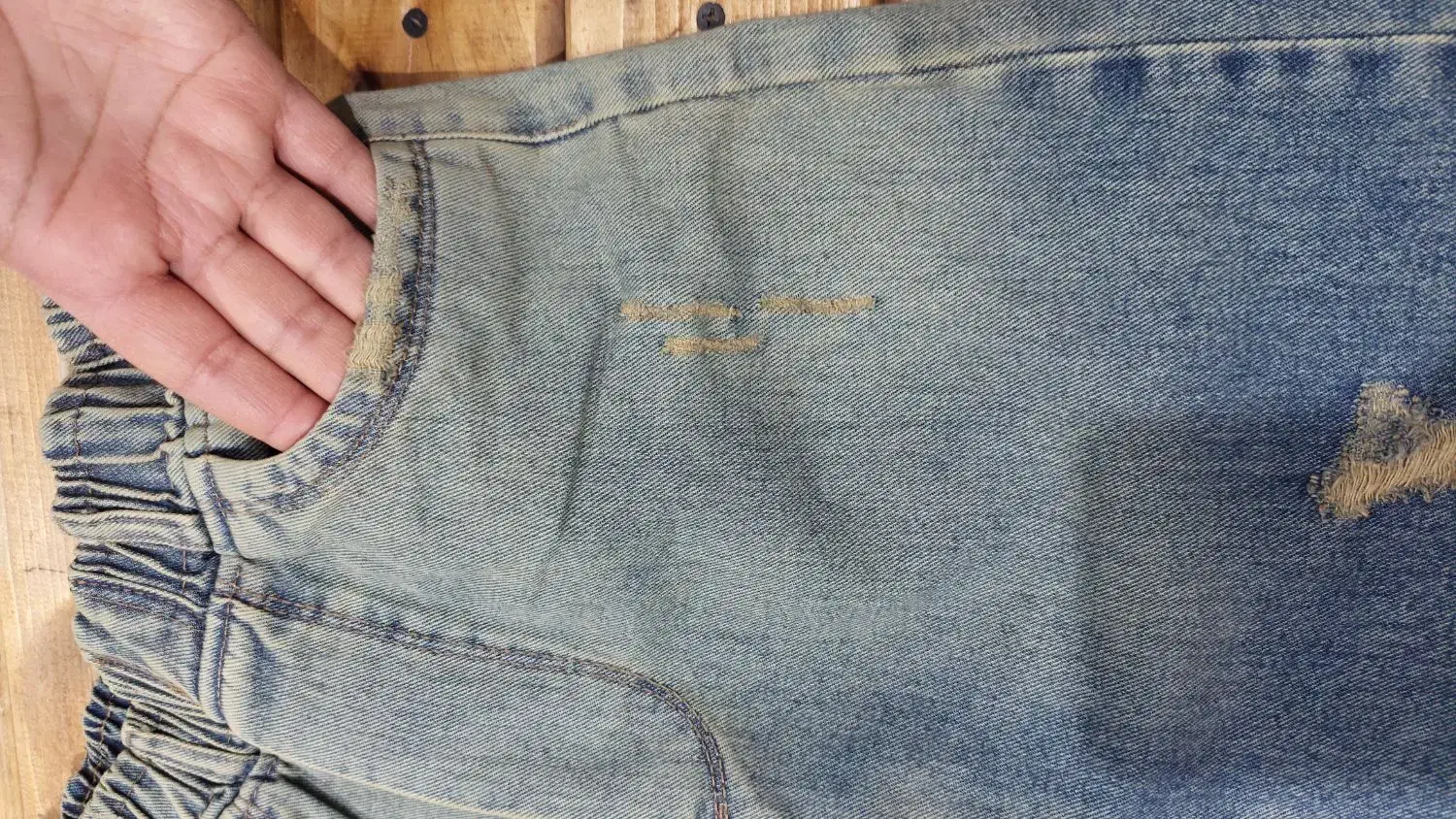 فروش عمده لباس بچه گانه بدلیل جمع آوری مغازه|حراج|اصفهان, ملک‌شهر|دیوار