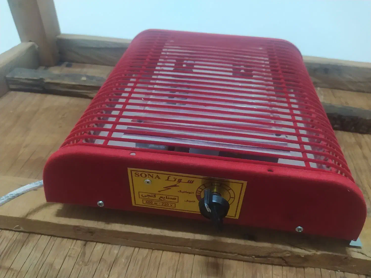 کرسی|بخاری، هیتر، شومینه|تهران, بیسیم|دیوار