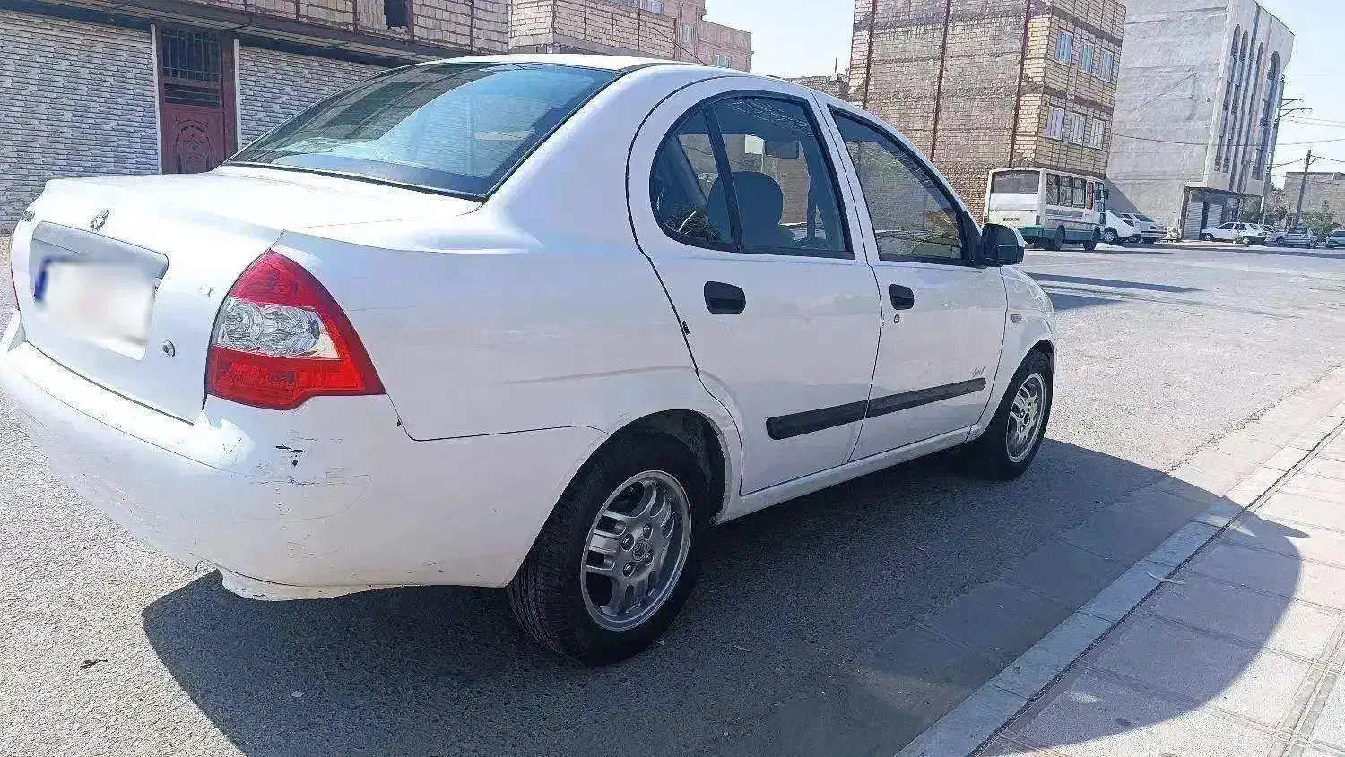 تیبا 93 سفارشی، آینه و شیشه ها برقی|خودرو سواری و وانت|قم, محمد آباد|دیوار