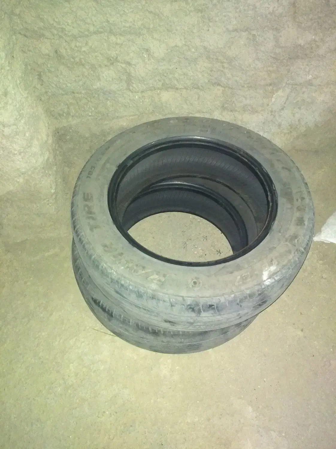 لاستیک سمند|قطعات یدکی و لوازم جانبی|تربت‌حیدریه, منصوریه|دیوار