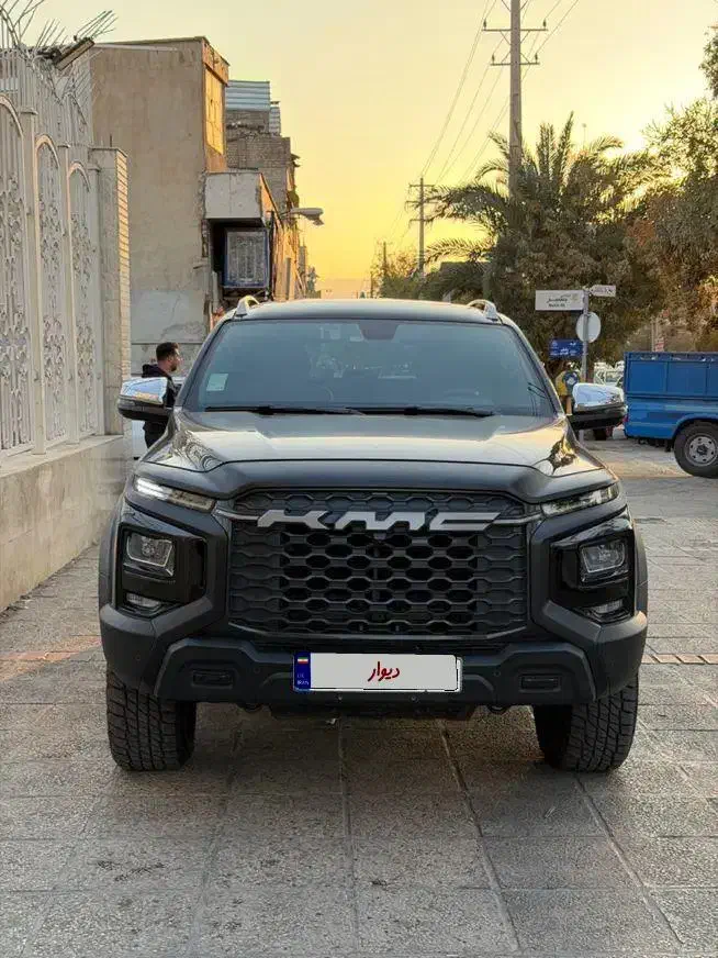 کی‌ام‌سی T9 مدل 2024|خودرو سواری و وانت|شیراز, انجیر|دیوار