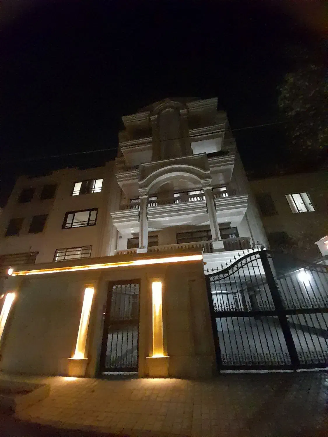 ۱۵۰ متری فوق لاکچری دررزکان|فروش آپارتمان|مشکیندشت, |دیوار