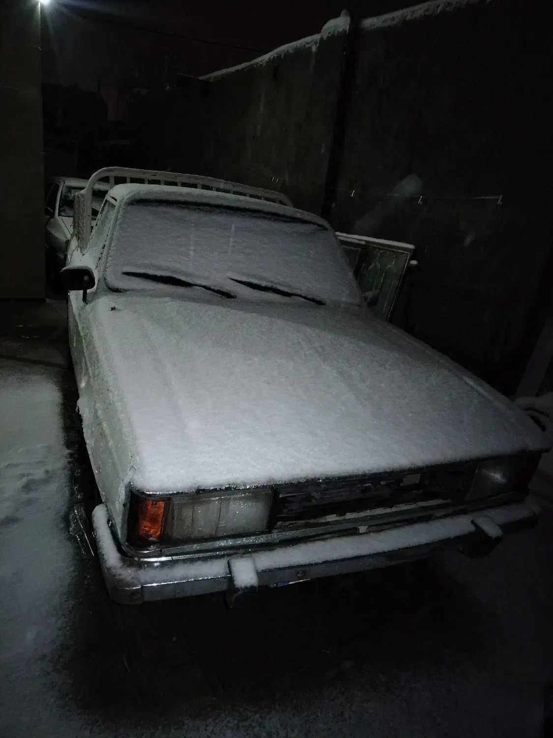 وانت پیکان|خودرو سواری و وانت|تربت‌حیدریه, آغوی|دیوار