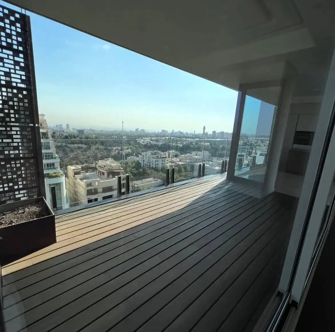 ۲۴۰مترفرمانیه شرقی/مشاعات هتلینگ/چشم اندازشهر