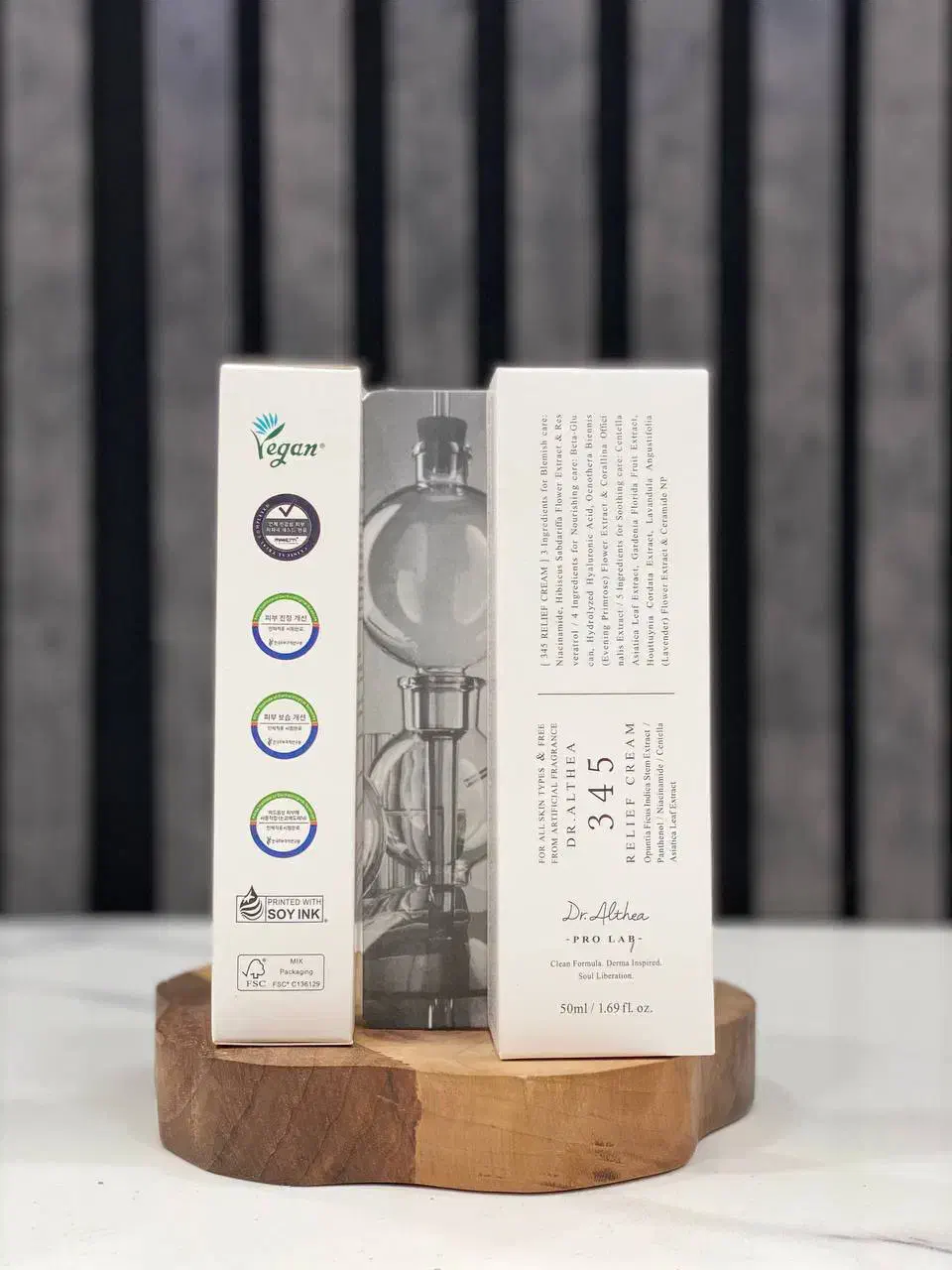 پوستی|آرایشی، بهداشتی، درمانی|نمشیر, |دیوار