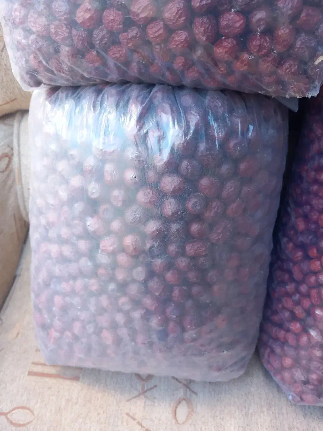 عناب امسالی رسید کیلو ۲۰۰|عمدهفروشی|بم, |دیوار