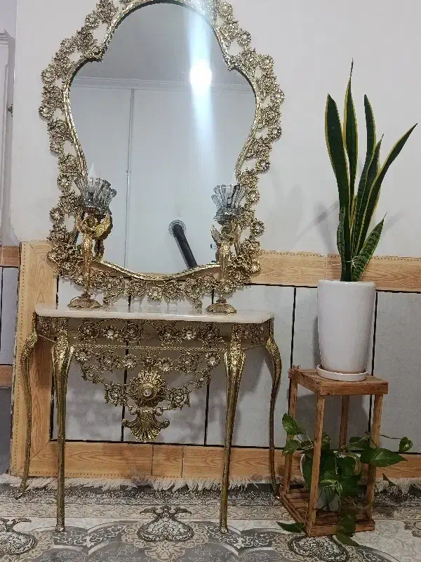 وسایل برنز|بوفه، ویترین، کنسول|خرم‌آباد, |دیوار