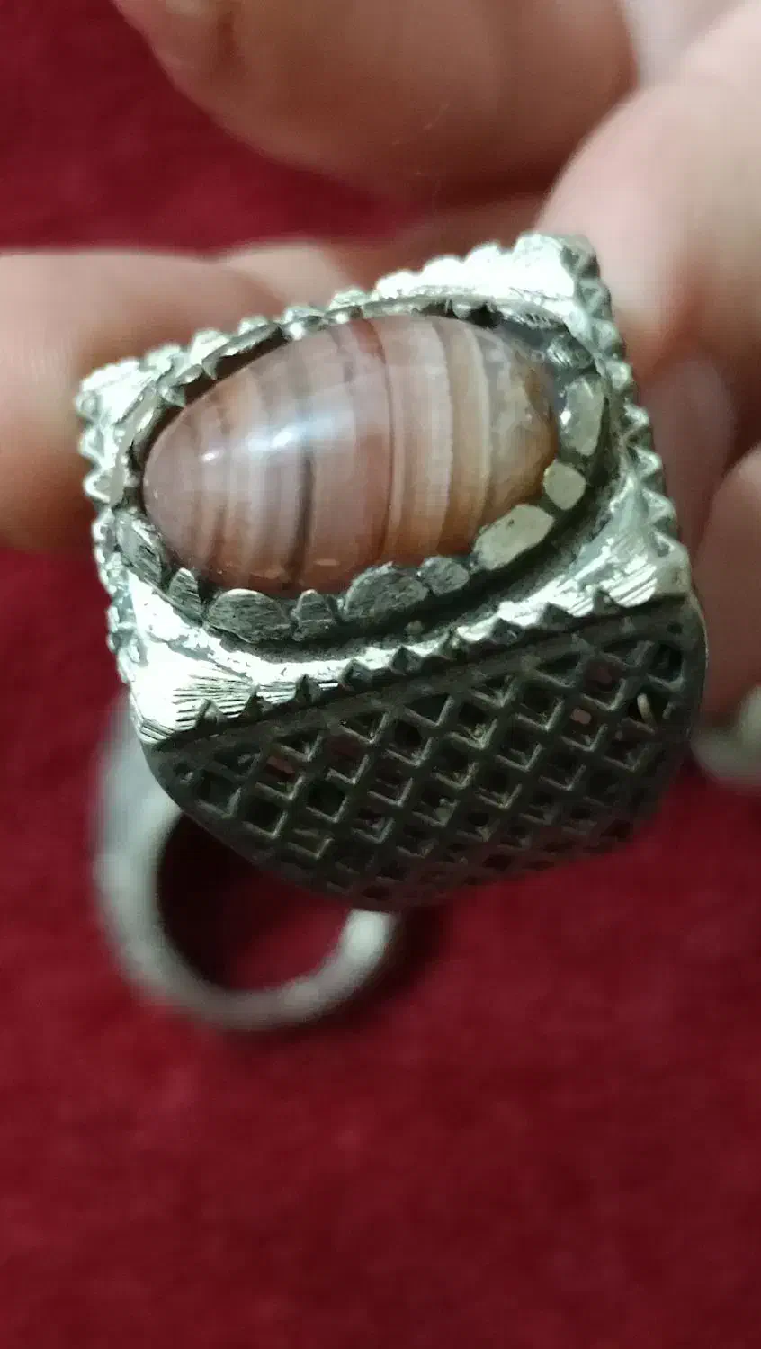 انگشترهای کلکسیونی نقره|کلکسیون اشیاء عتیقه|کامفیروز, |دیوار