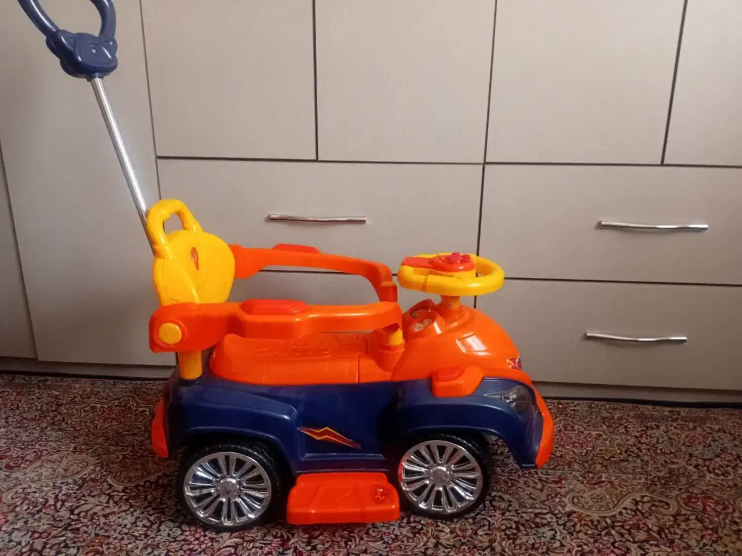 ماشین دستی کودک|اسباب و اثاث بچه|کرمان, |دیوار