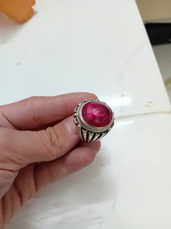 انگشتر یاقوت دونه اناری|جواهرات|قم, منبع آب|دیوار