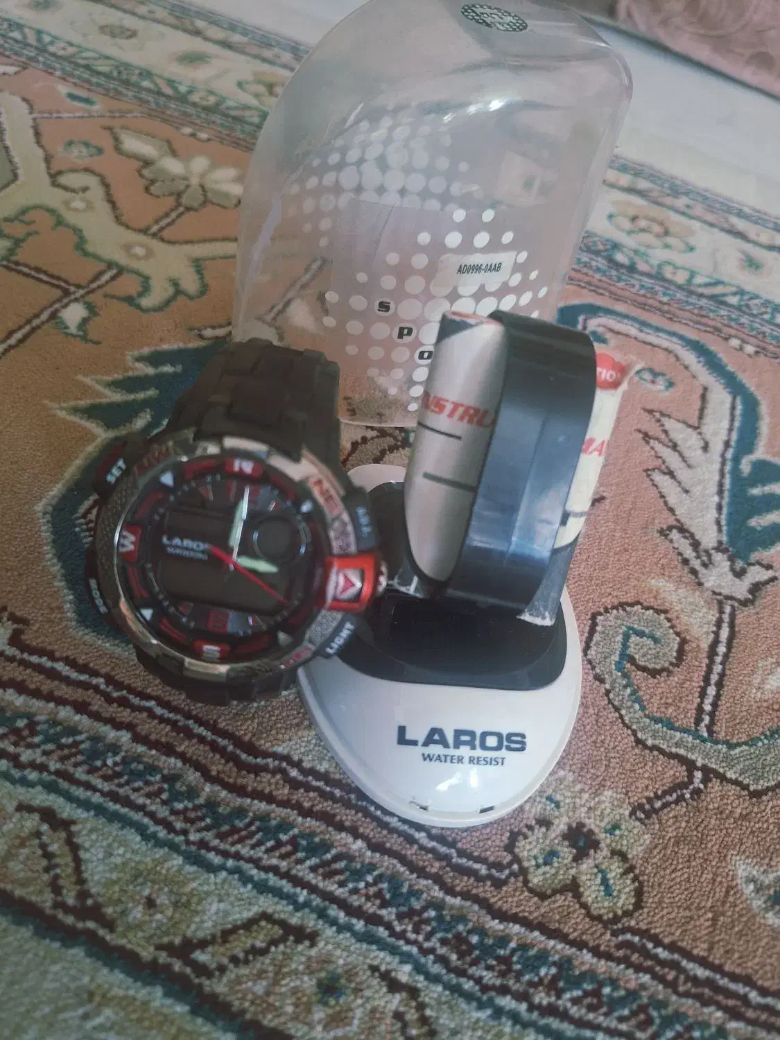 ساعت|ساعت|اصفهان, خانه اصفهان|دیوار