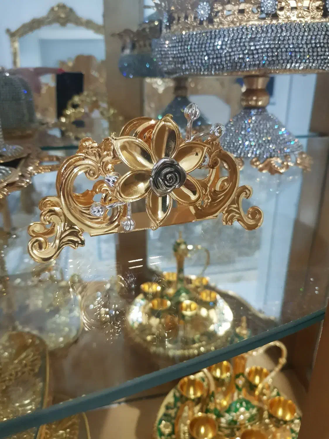 طلایی|کلکسیون اشیاء عتیقه|کرمانشاه, |دیوار