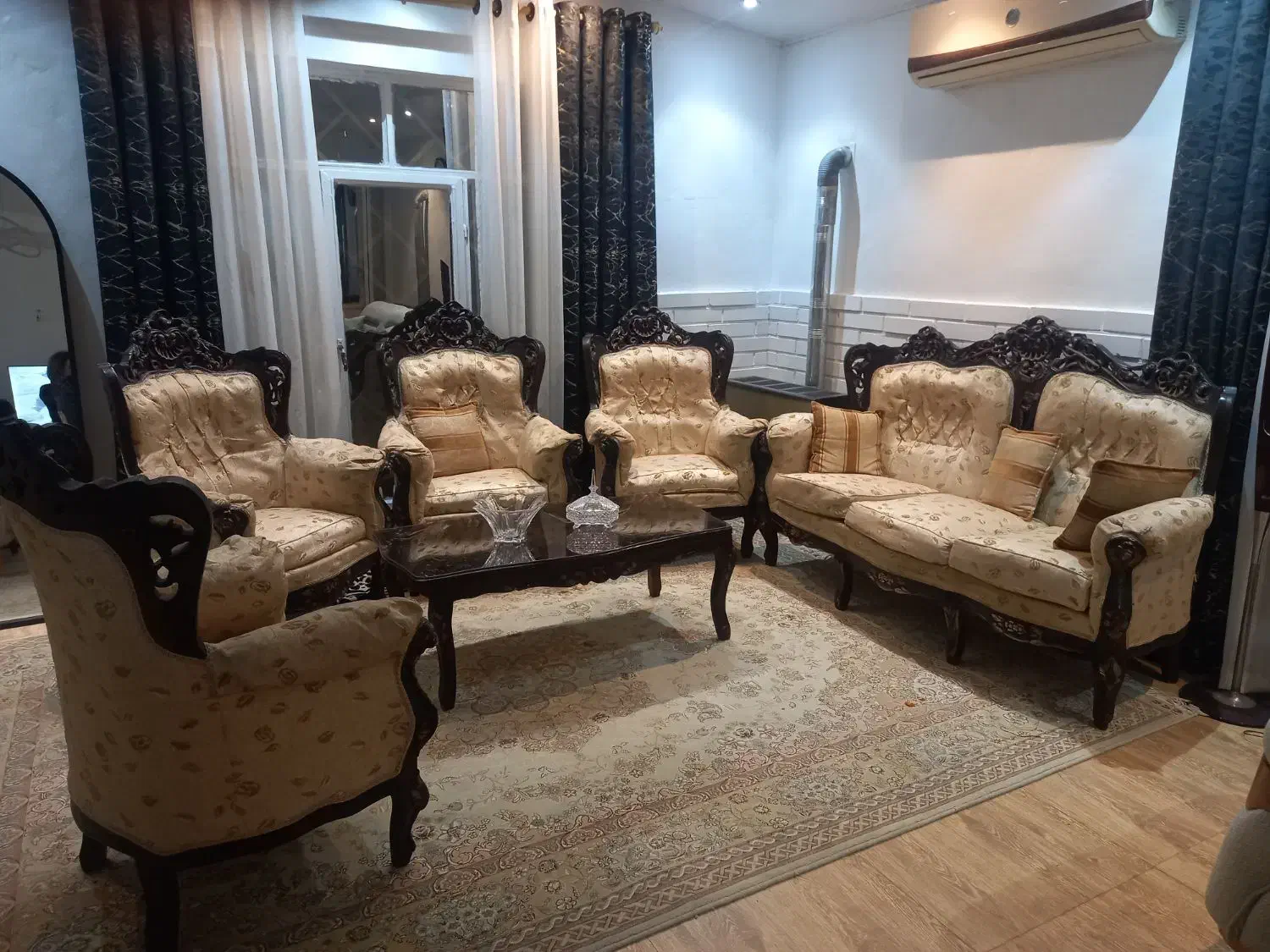 مبل استیل ۷نفره با میزنهارخوری|مبلمان خانگی و میز عسلی|محمودآباد, |دیوار