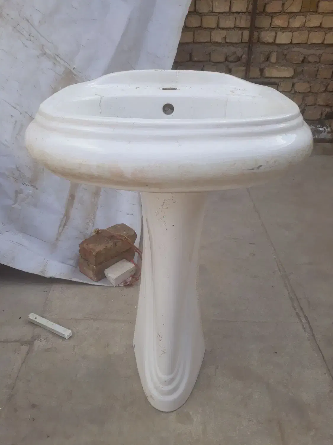 روشور..جس قدیمی محکم عالی|لوازم سرویس بهداشتی|اصفهان, بوستان آینه خانه|دیوار