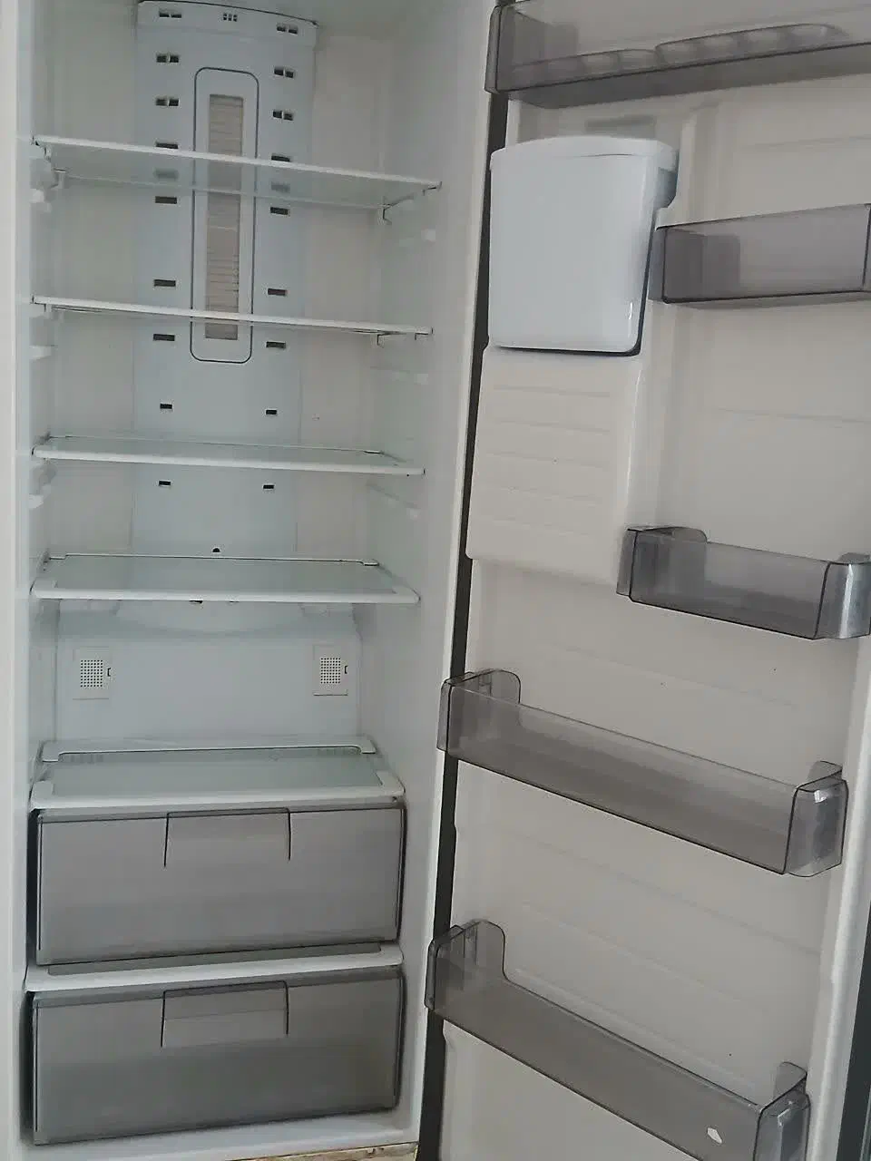 یخچال|یخچال و فریزر|قم, باغ کرباسی|دیوار