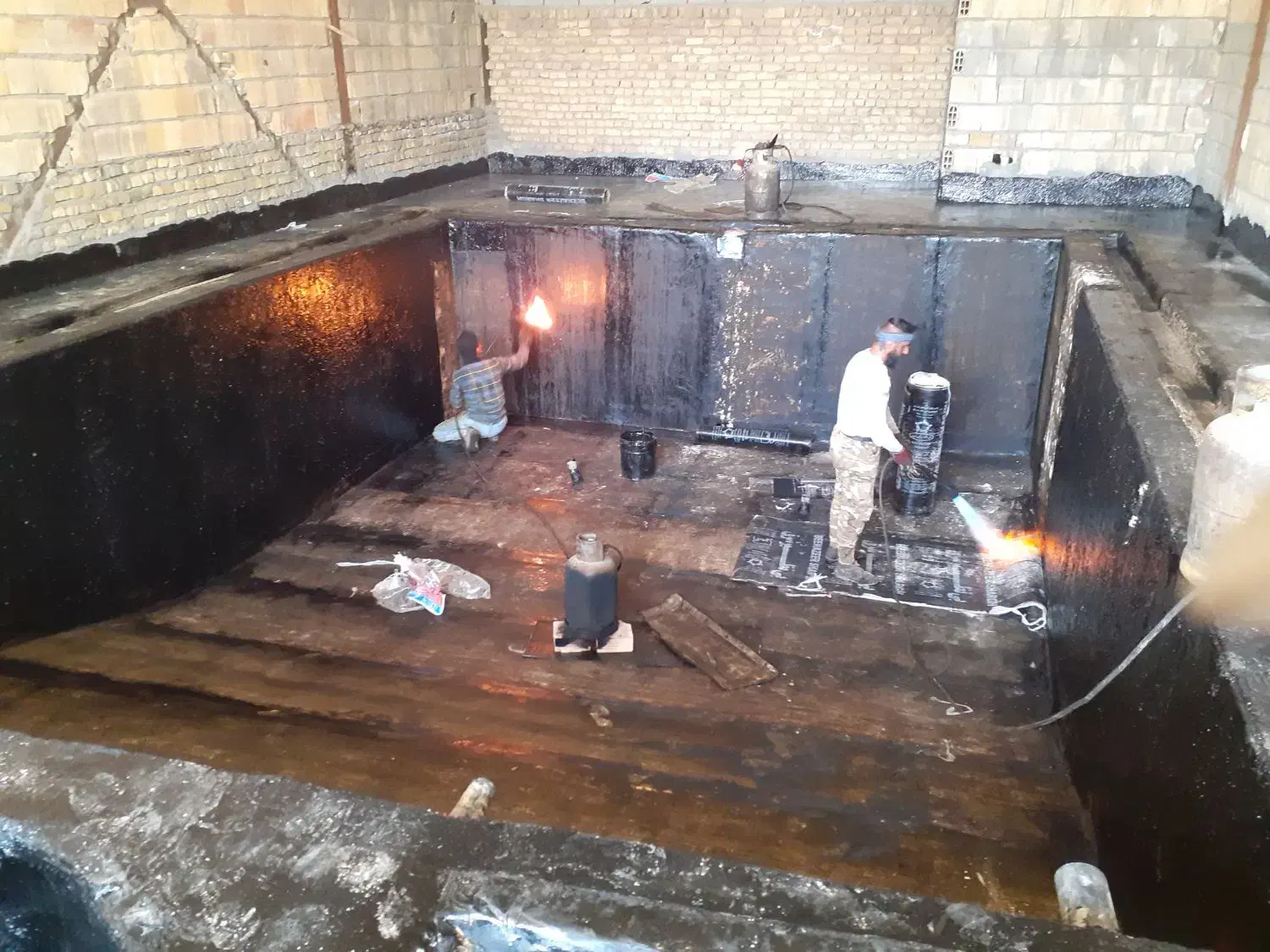 نصب وفروش ایزوگام قیرگونی آسفالت دراسرع وقت|خدمات پیشه و مهارت|مشهد, بهمن|دیوار