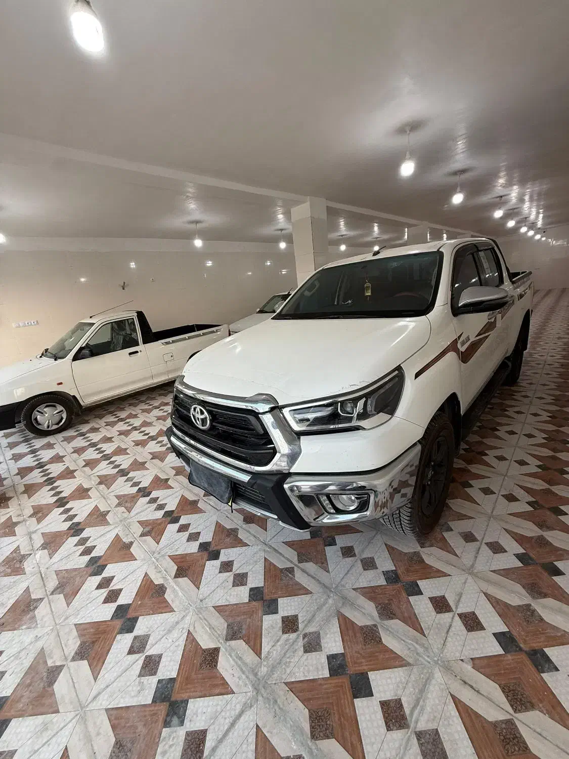 فروش فوری|خودرو سواری و وانت|چابهار, |دیوار